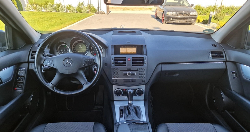 Mercedes-Benz Klasa C cena 39999 przebieg: 179000, rok produkcji 2010 z Mszana Dolna małe 596